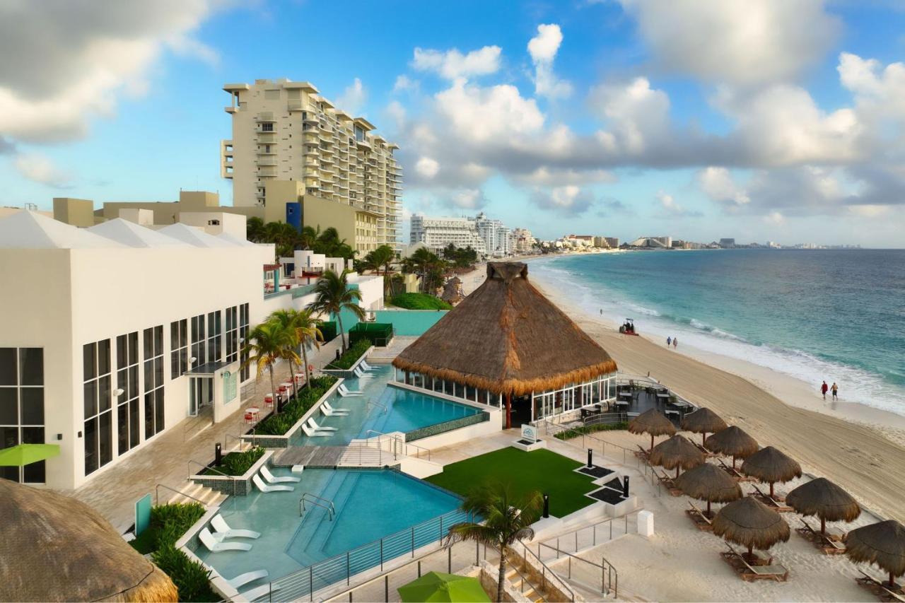 The Westin Cancun Resort Villas & Spa Exterior photo